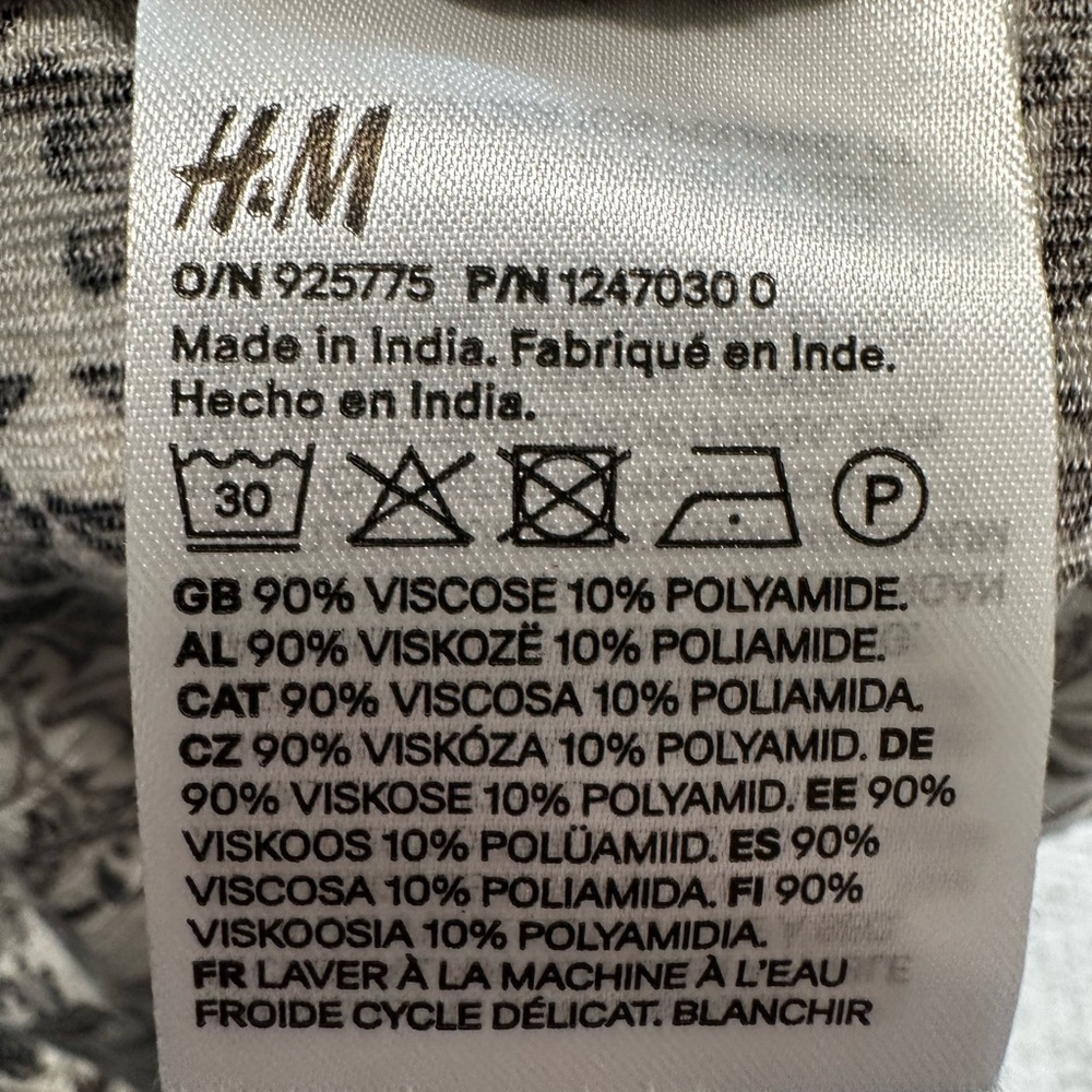 H&M Smocked Maxi Pattern Dress, Spring - Picture 13 of 13